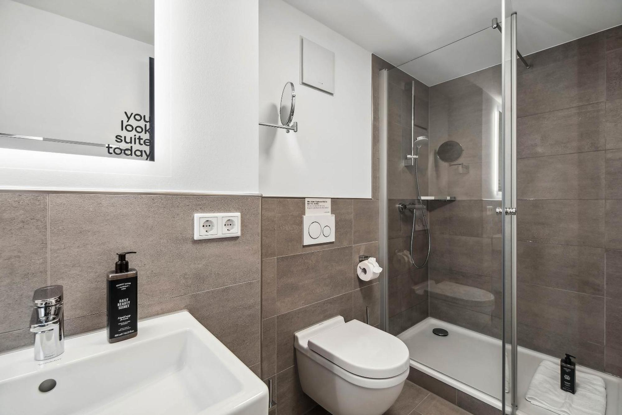 Limehome Kassel Wilhelmsstrasse Eksteriør billede